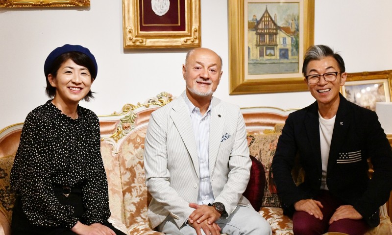 FM軽井沢「サロン・ド・スカ〜アートとカルチャーの交 差点〜」出演のご案内